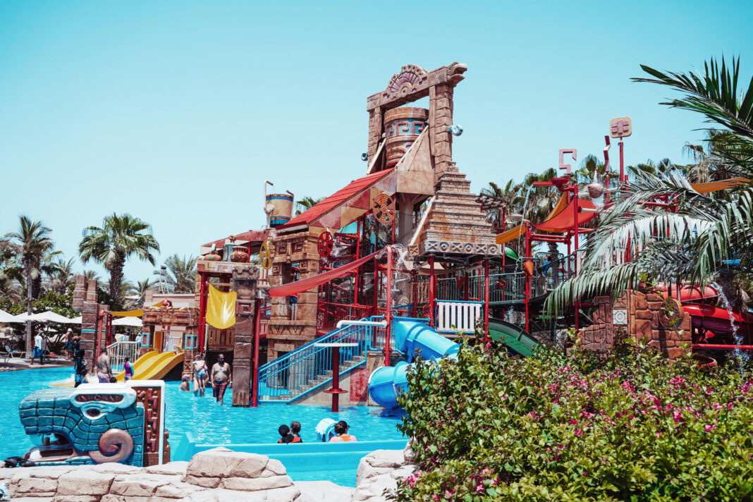 Amusement and waterparks